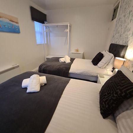 Meadowside Holiday Apartments Torquay Eksteriør billede