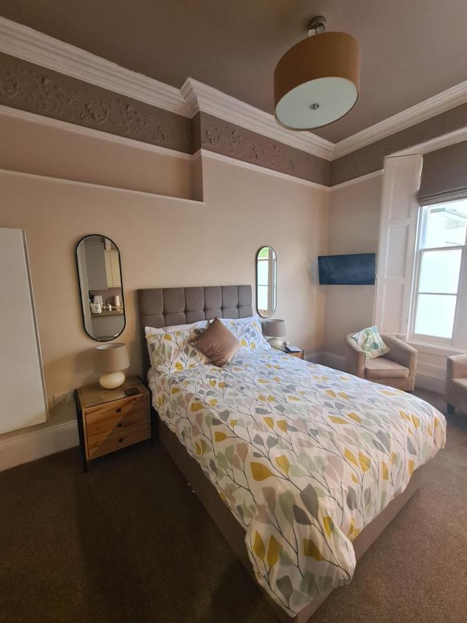 Meadowside Holiday Apartments Torquay Eksteriør billede